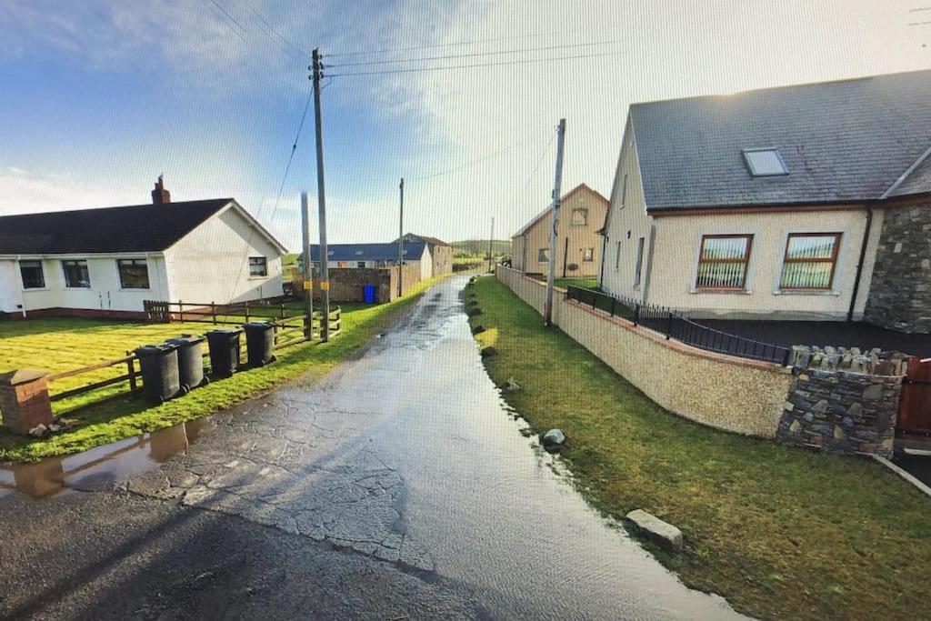 The Stables At Ballyward Croft Ardkeen ภายนอก รูปภาพ